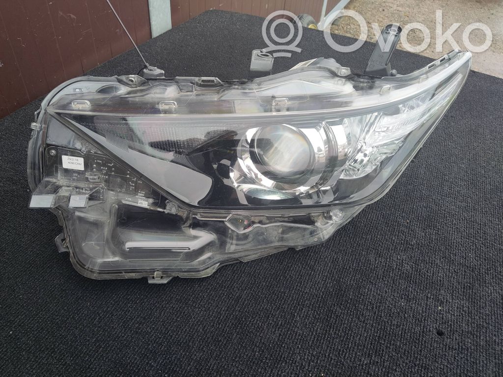 Scheinwerfer   8115002K30