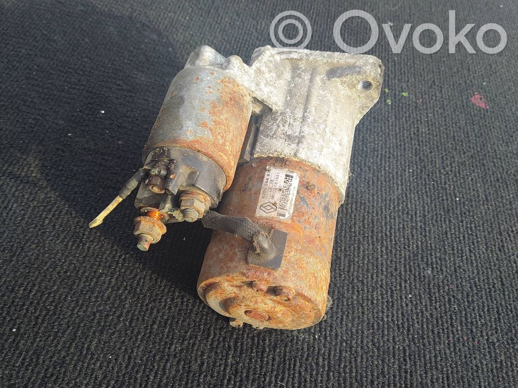 Renault Clio III Motor de arranque 