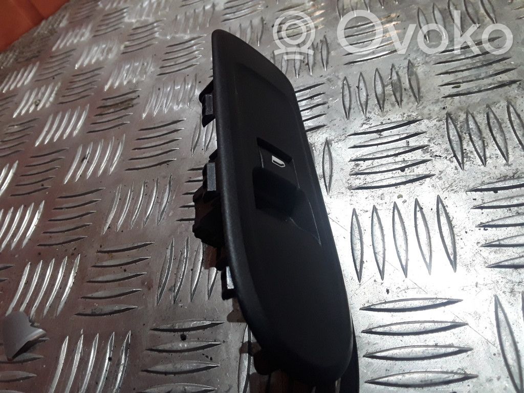 Citroen C3 Electric window control switch 