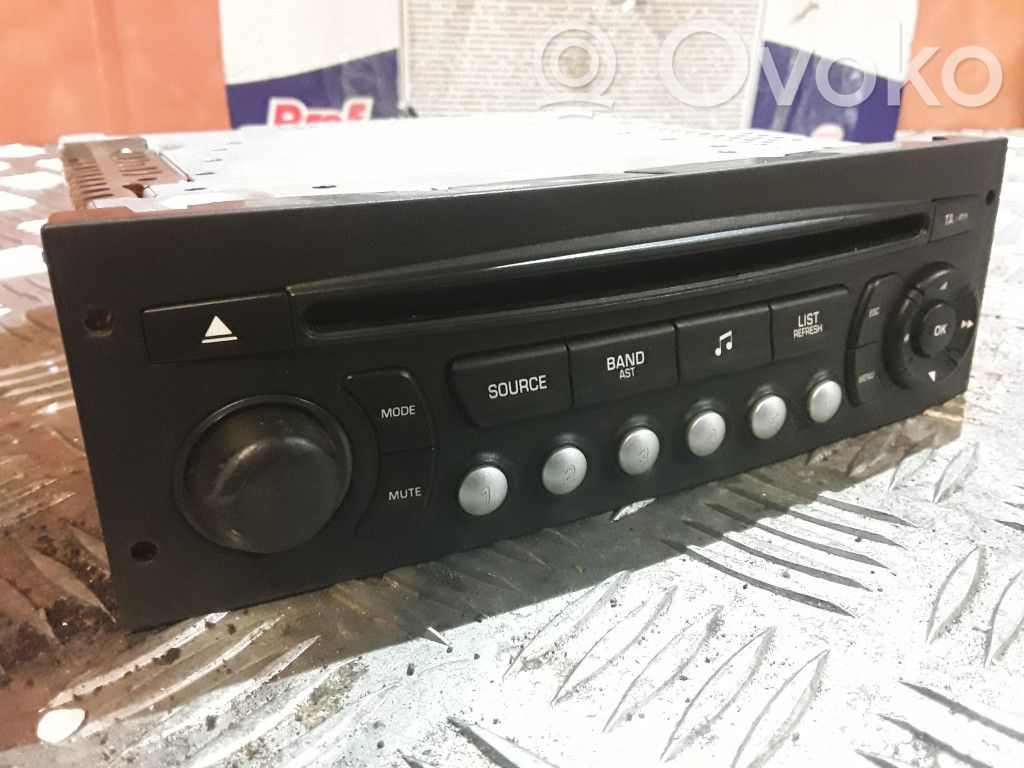 Citroen C4 I Picasso Panel / Radioodtwarzacz CD/DVD/GPS 