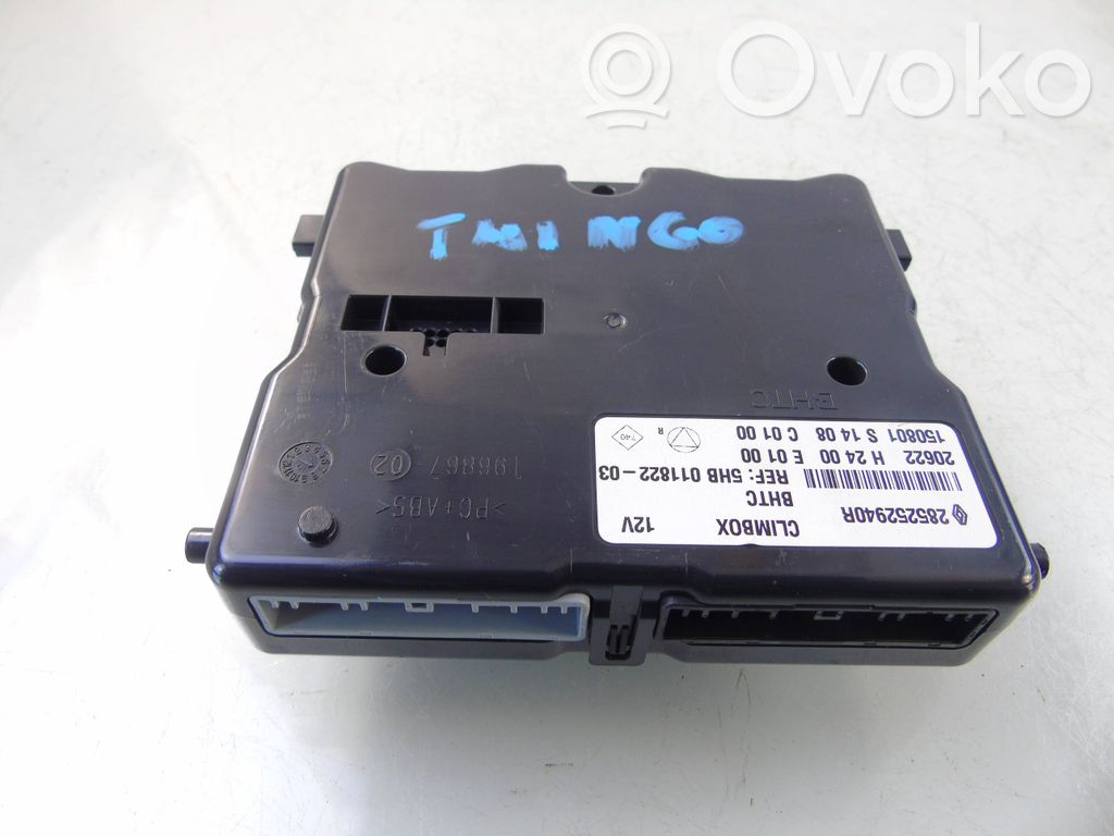 Renault Twingo III Engine control unit/module 