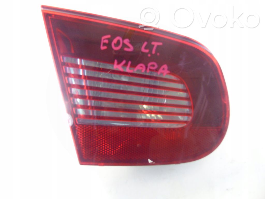 Volkswagen Eos Tailgate rear/tail lights 