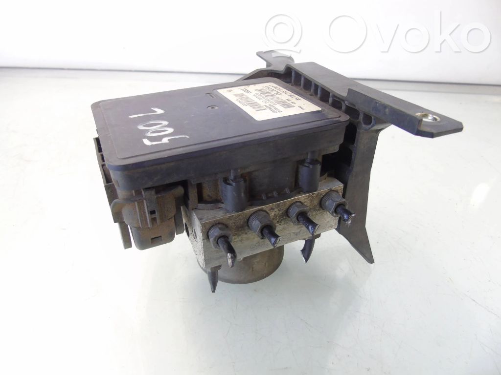 Fiat 500L ABS-pumppu 