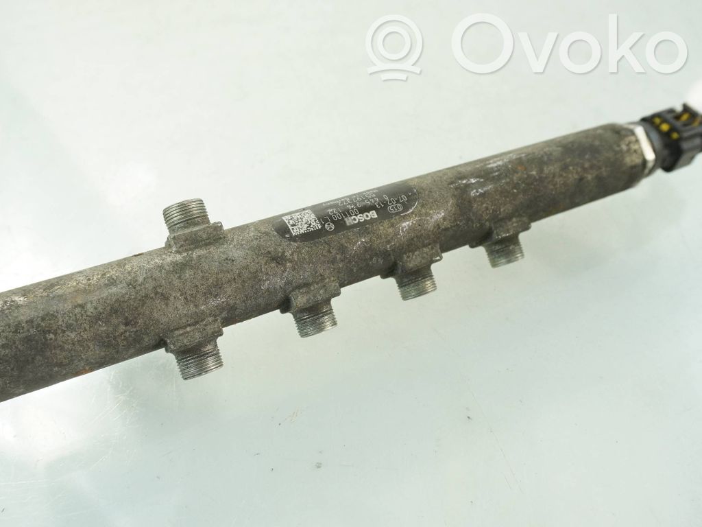 Opel Vectra C Polttoainepääputki 