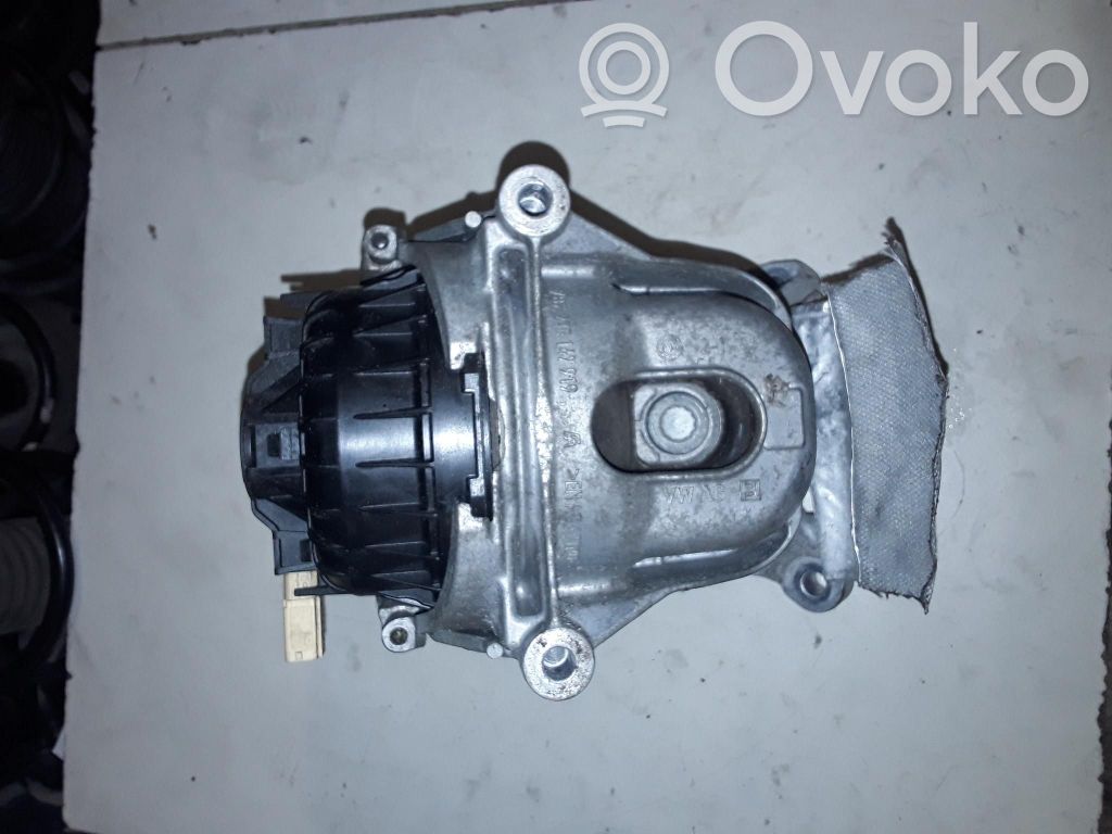 Engine mounting bracket   CSW