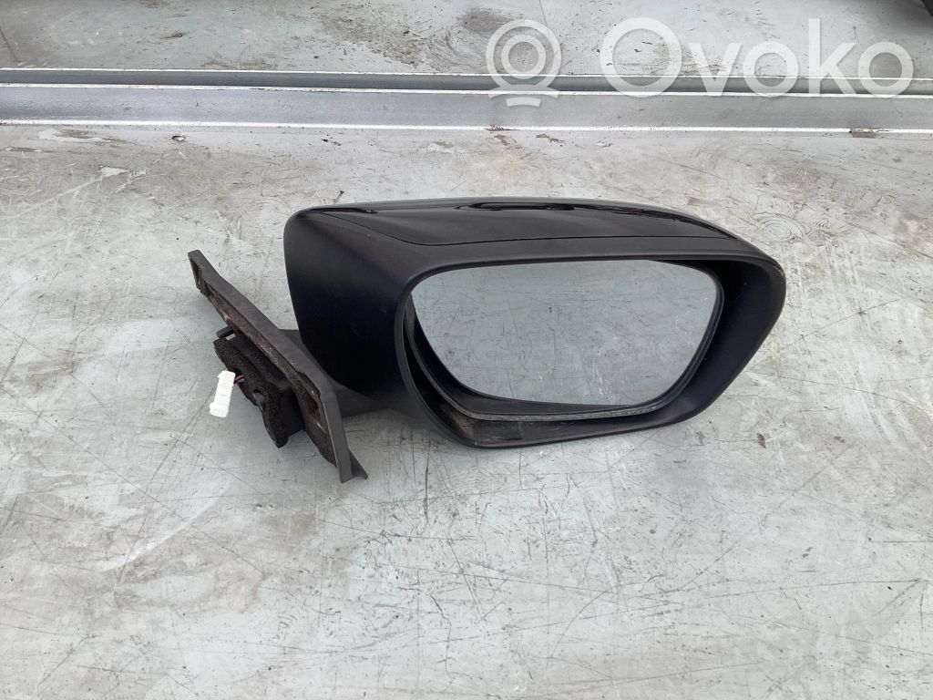 Front door electric wing mirror   E4012284,E4012285