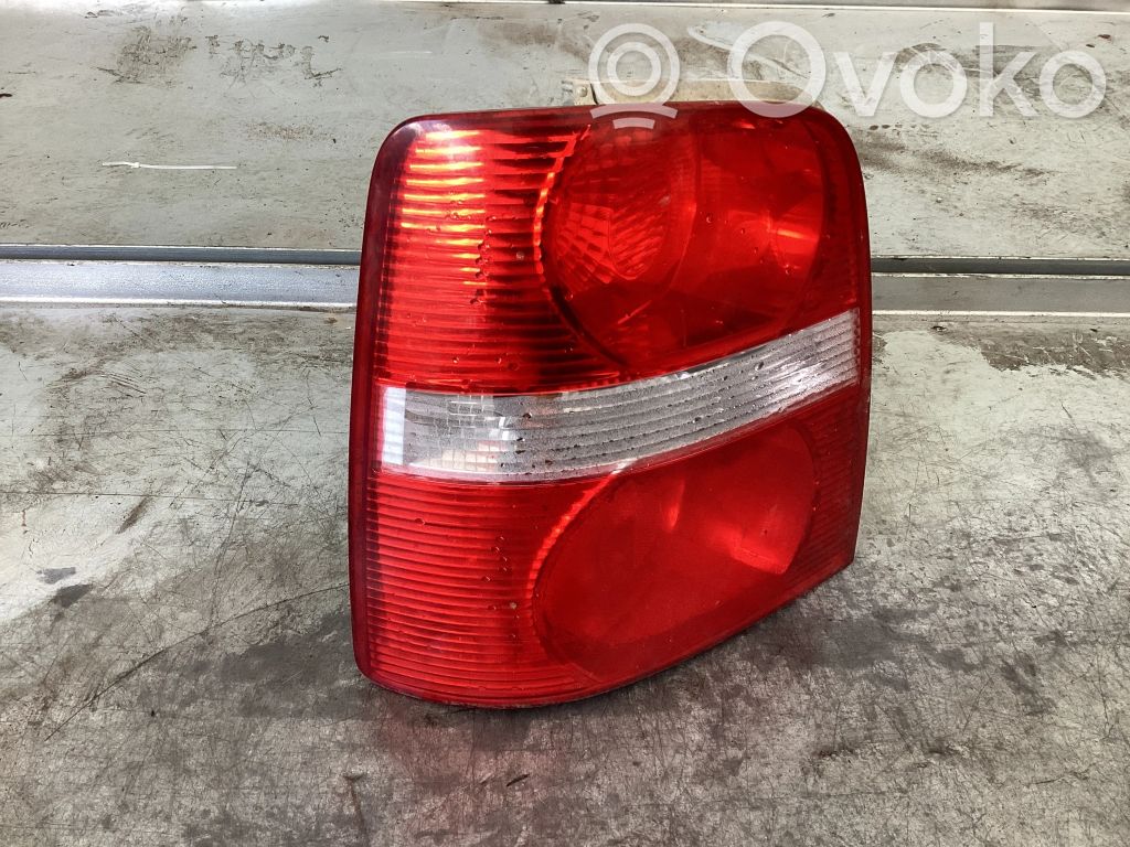 Volkswagen Touran I Lampa tylna 