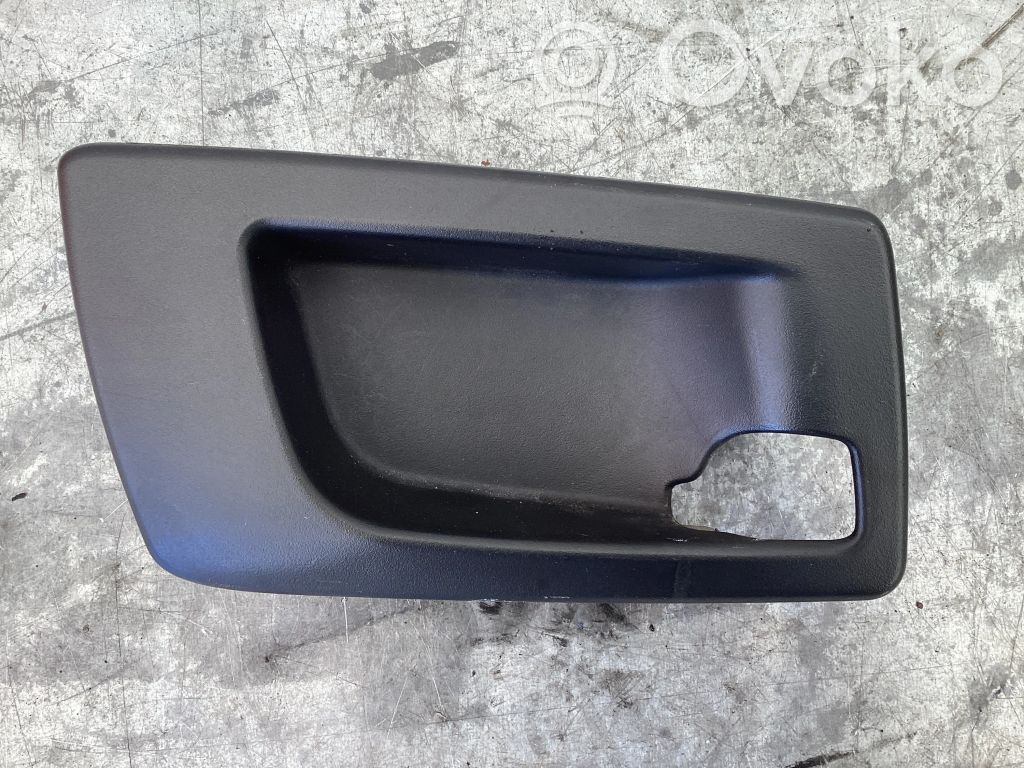 Cadillac CTS Front door handle cover 