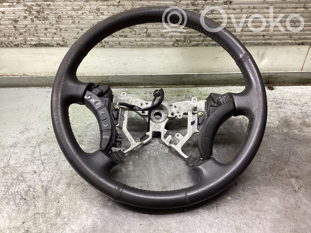 Toyota Avensis Verso Stūre 