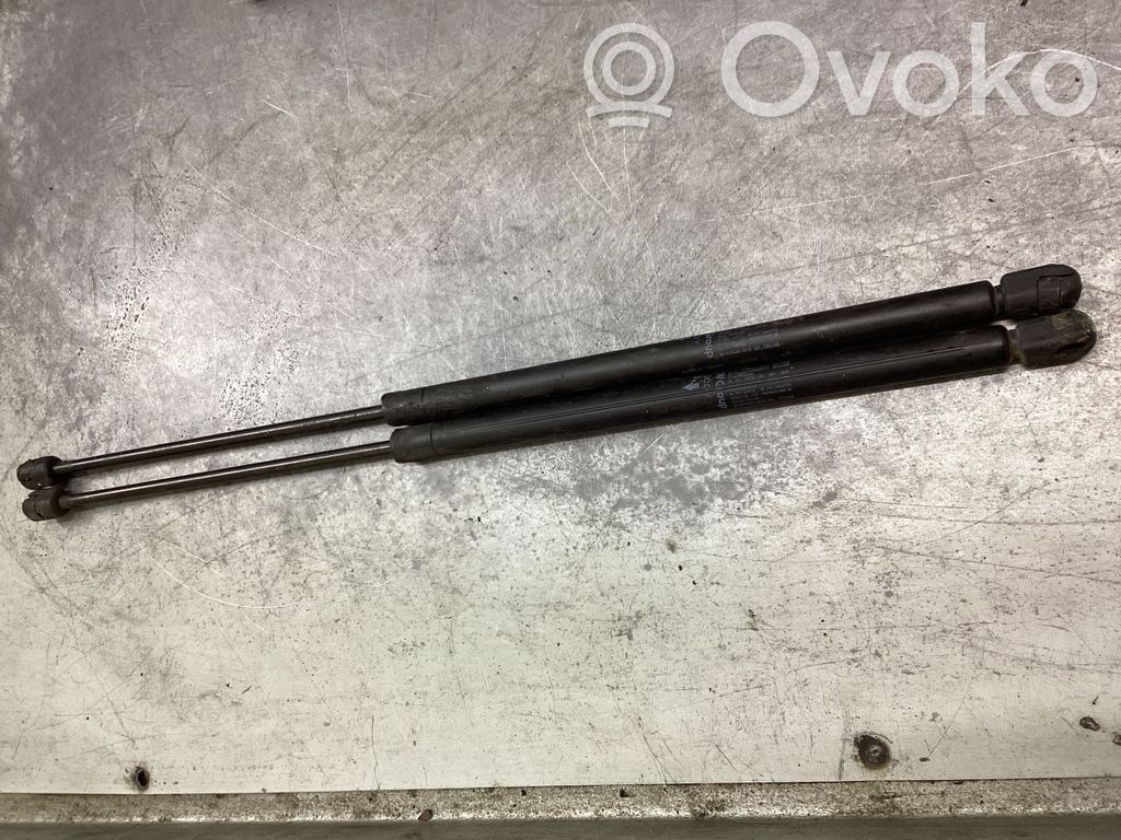 Mini One - Cooper R50 - 53 Siłownik maski przedniej 