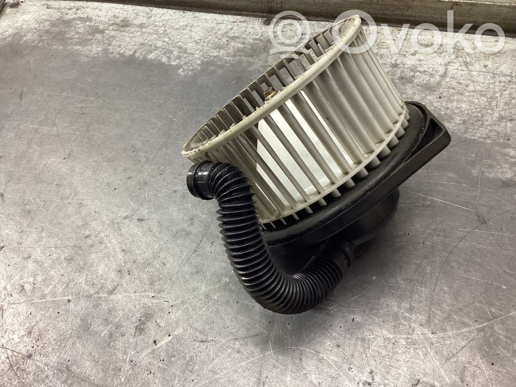 Mazā radiatora ventilators   65666,12VK1824