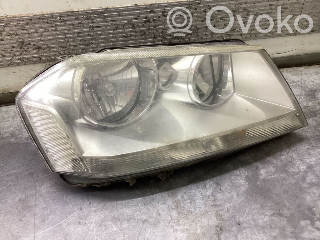 Dodge Avenger Phare frontale 