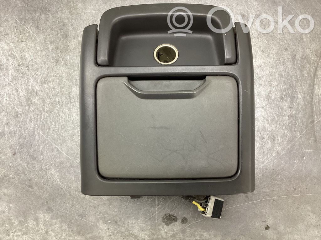 Volvo S60 Popielniczka tylna tunelu środkowego 