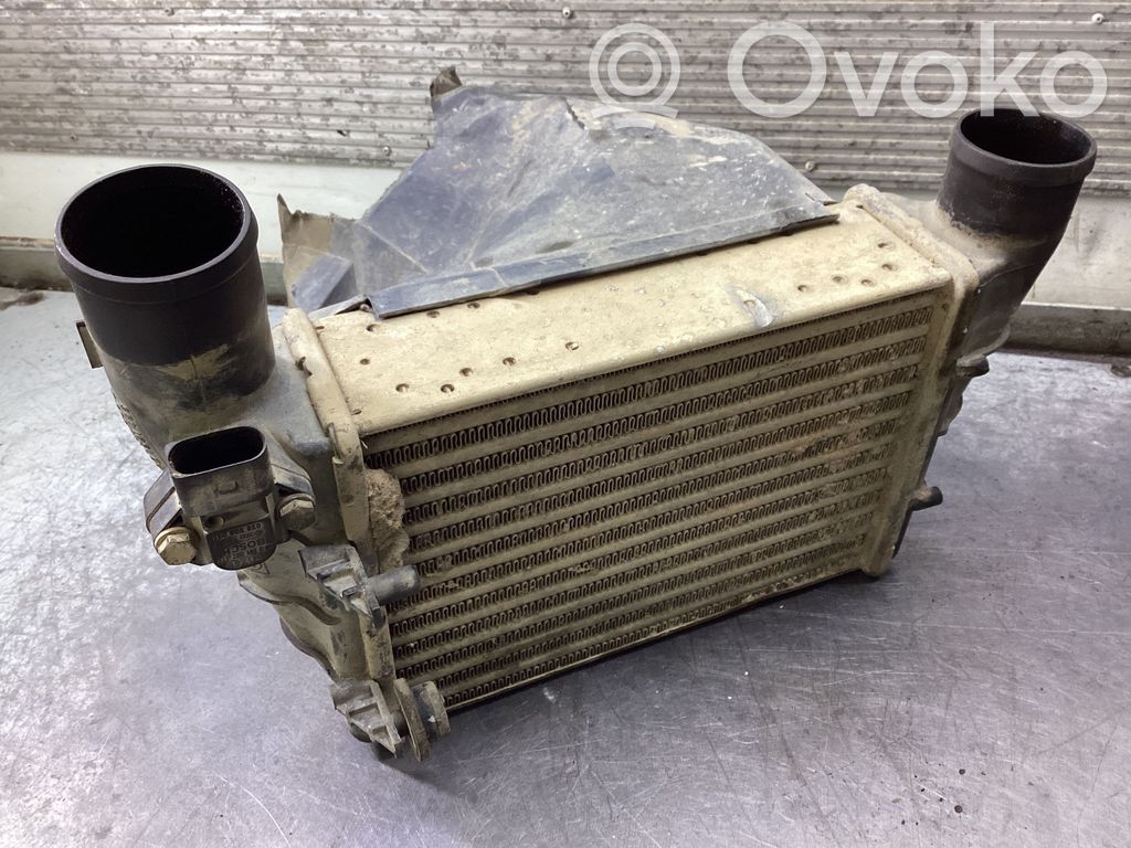 Chłodnica powietrza doładowującego / Intercooler   058145805B,1591486