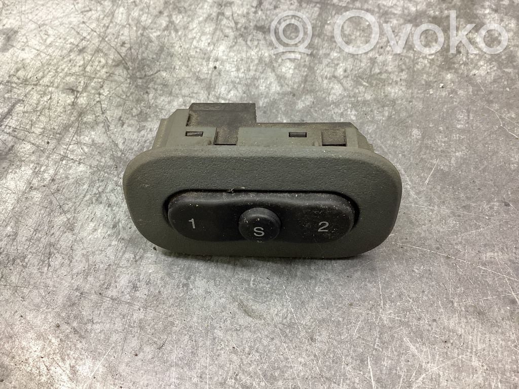 Seat memory switch   5JF971D5AC,1S2505608,X3500560013,44008306