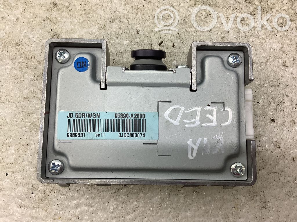 KIA Ceed Windshield/windscreen camera 