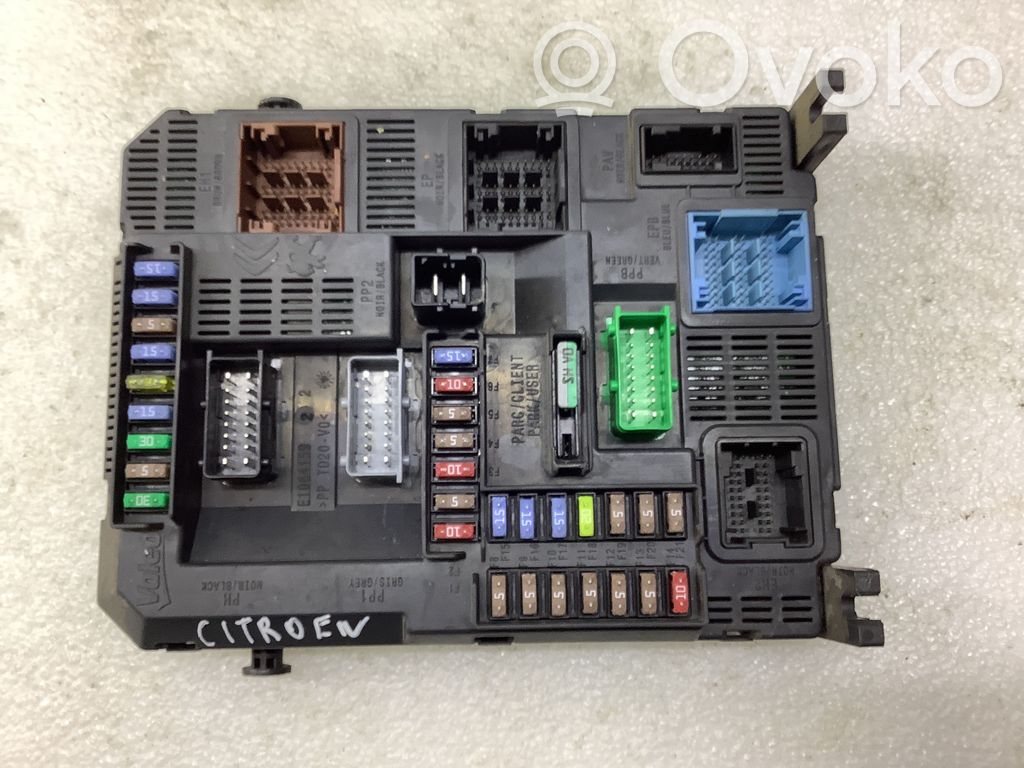 Citroen C4 II Picasso Fuse box set 