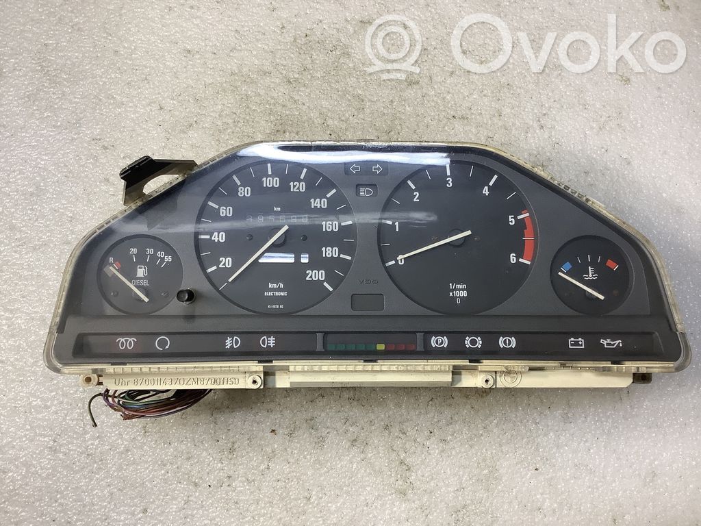 BMW 3 E30 Speedometer (instrument cluster) 