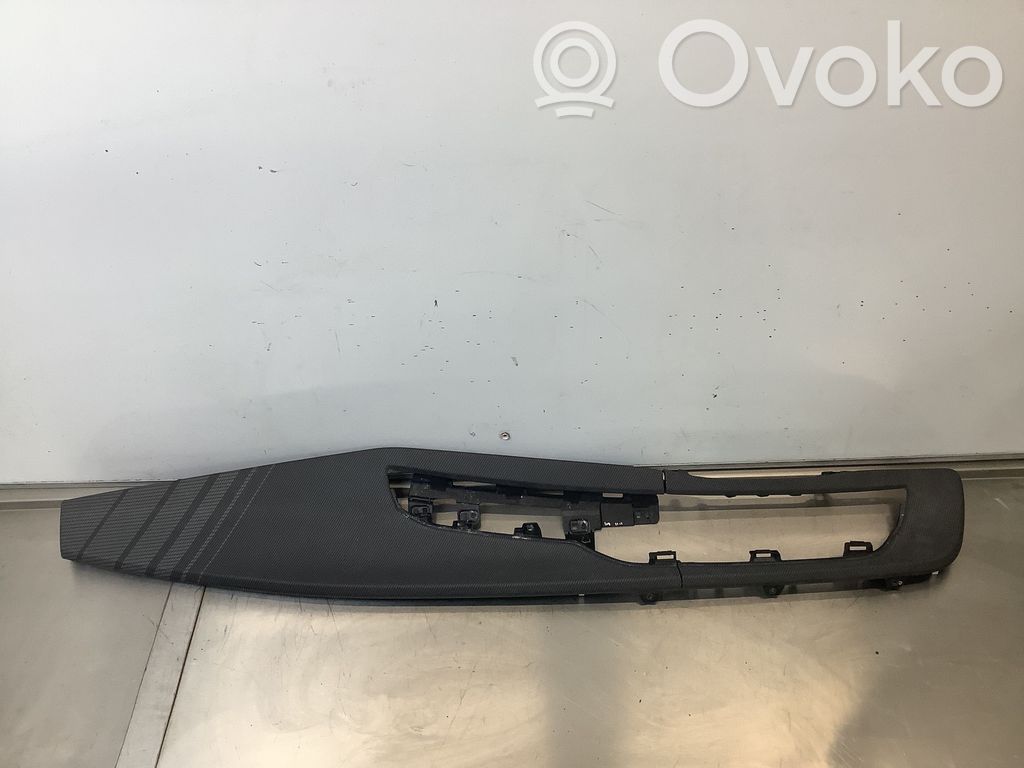 KIA EV6 Ramka schowka deski rozdzielczej 