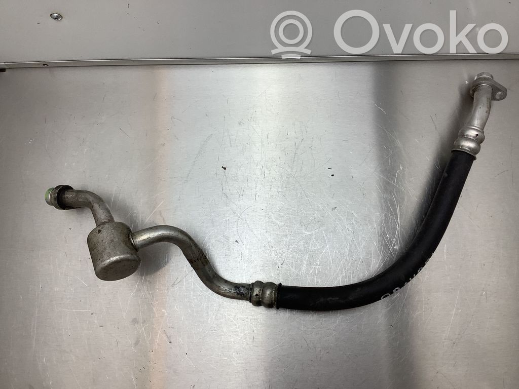 Nissan Qashqai Ilmastointilaitteen putki (A/C) 
