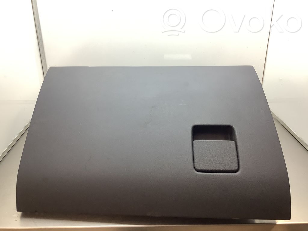 Opel Signum Glove box 