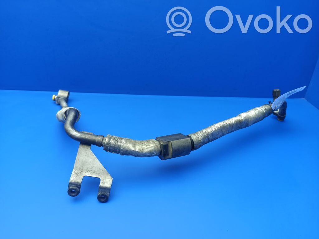 BMW 7 E65 E66 Ilmastointilaitteen putki (A/C) 