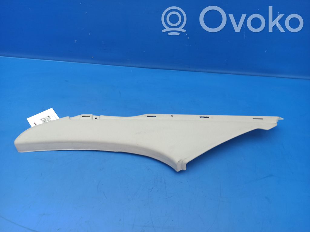 (C) pillar trim   8223690,51438223690