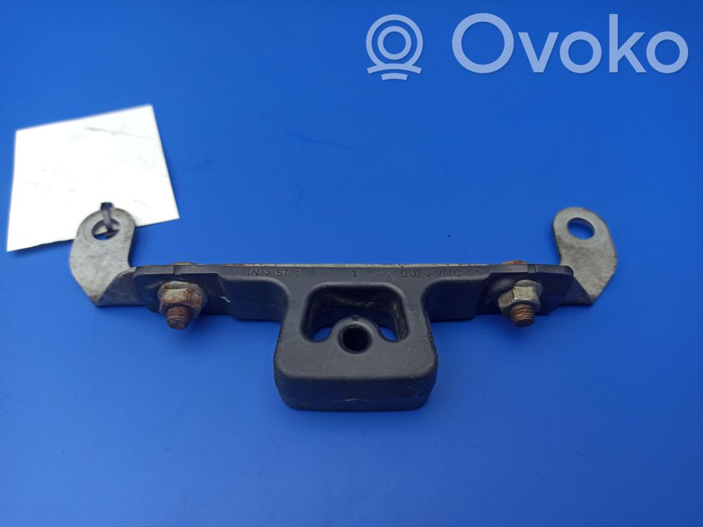 BMW 7 E65 E66 Muffler mount bracket/holder 