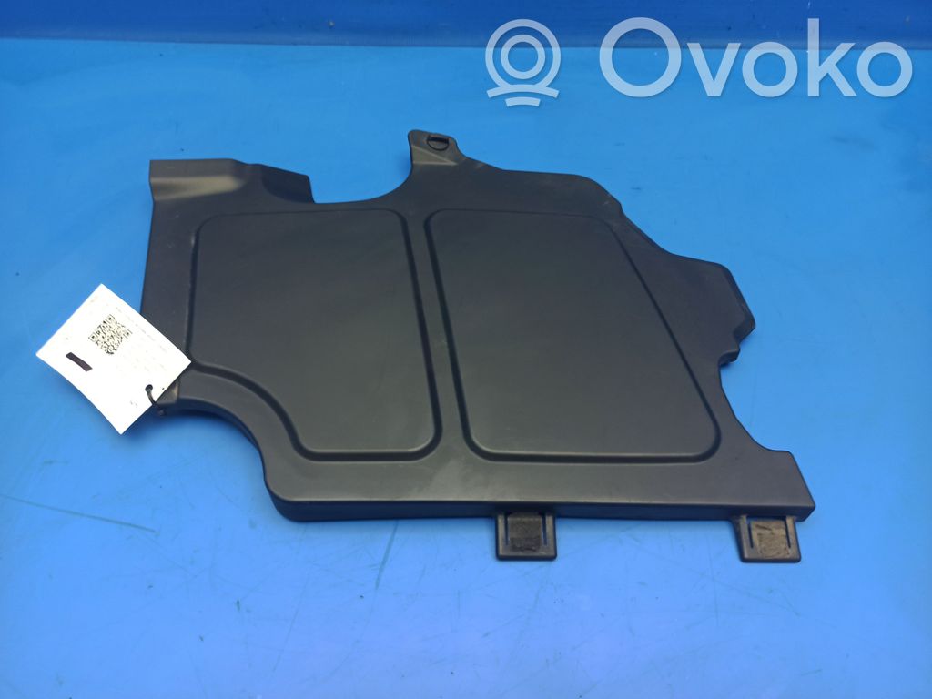 BMW 7 E65 E66 Couvercle cache moteur 