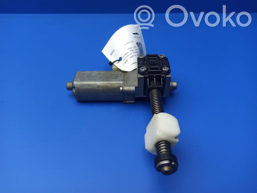 BMW 7 E65 E66 Istuimen säätömoottori 