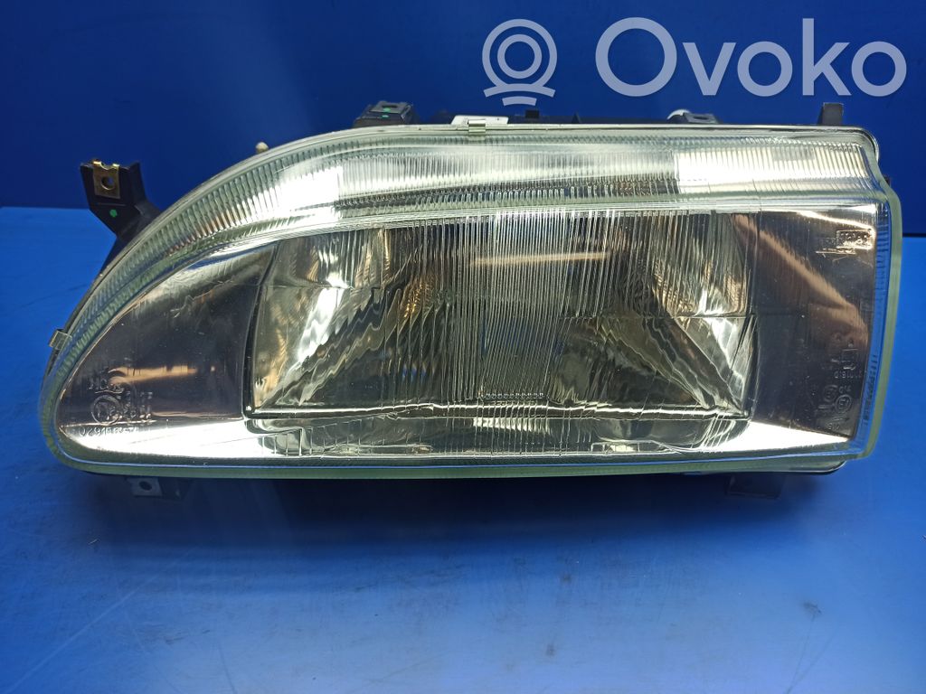 Renault 19 Headlight/headlamp 