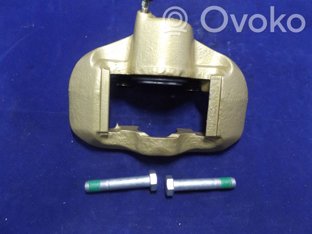 Renault 19 Zacisk hamulcowy przedni 