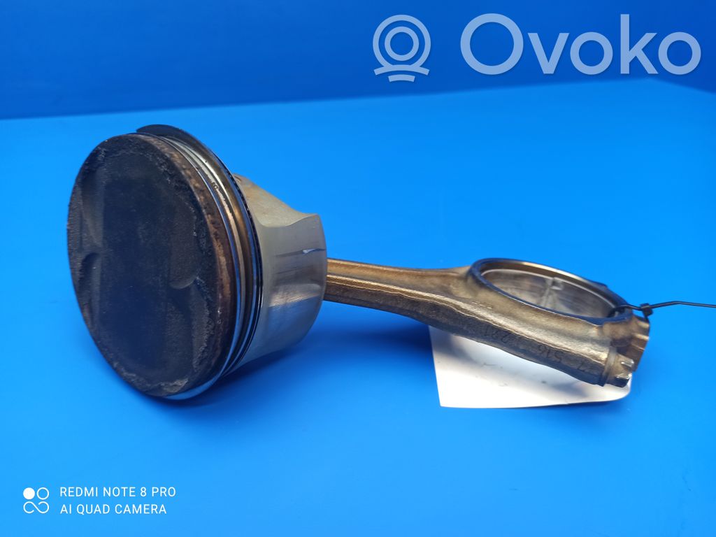 BMW 6 E63 E64 Kolben mit Pleuel 