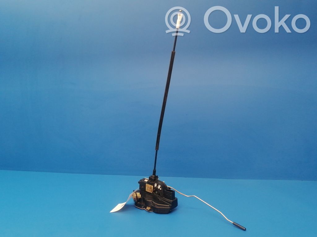 Opel Insignia A Zamek drzwi przednich 
