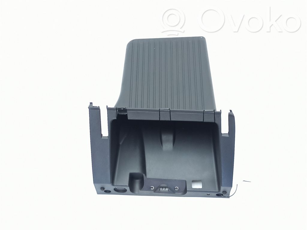 Guantera   4M51A06044
