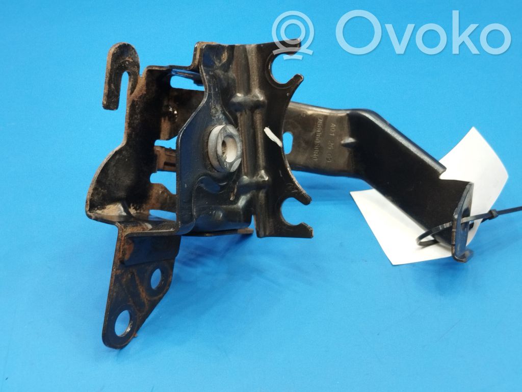 Peugeot 407 ABS pump bracket 