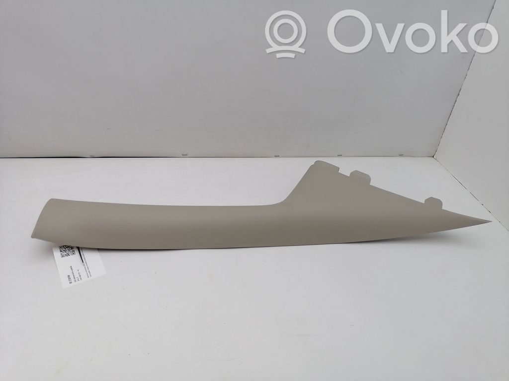 Osłona słupka szyby przedniej / A   7T437803512,AS31TB,1083153