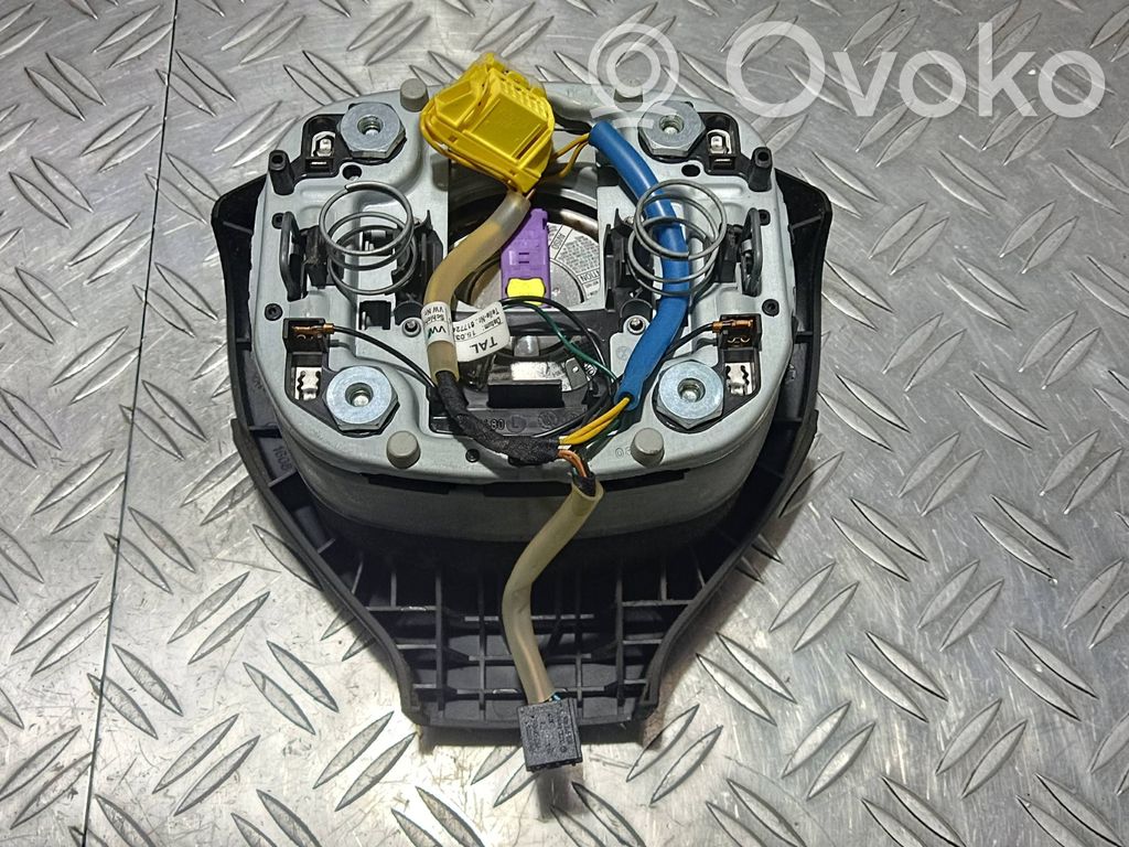 Volkswagen PASSAT B6 Poduszka powietrzna Airbag kierownicy 