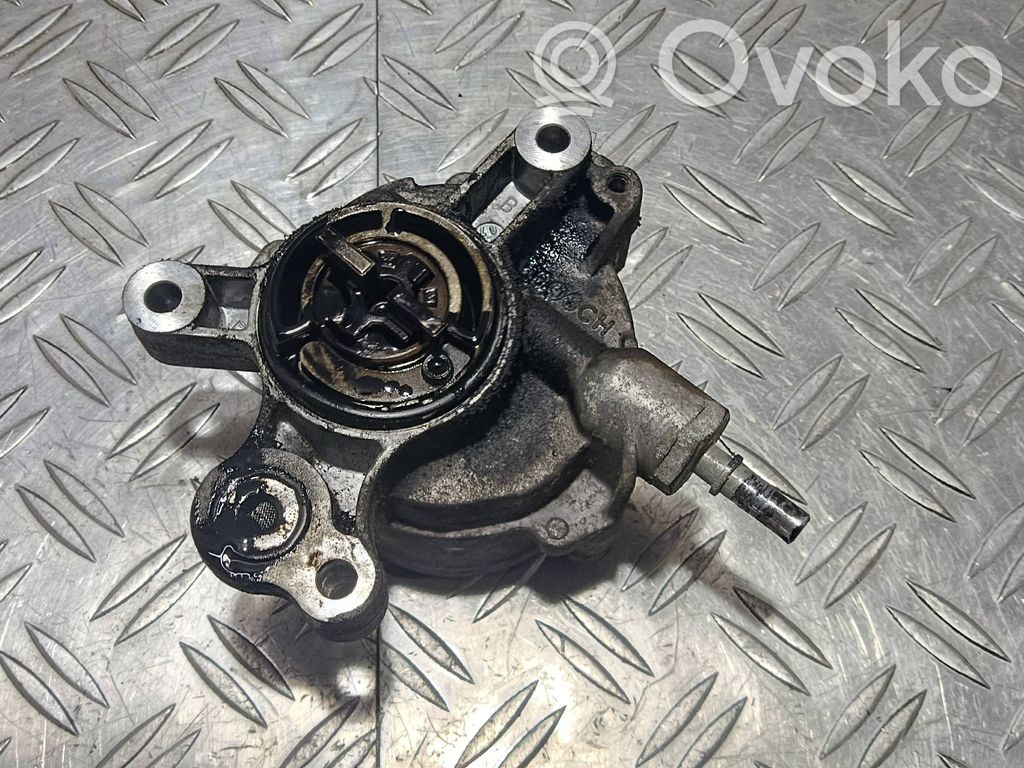 Citroen C4 I Picasso Vacuum pump 