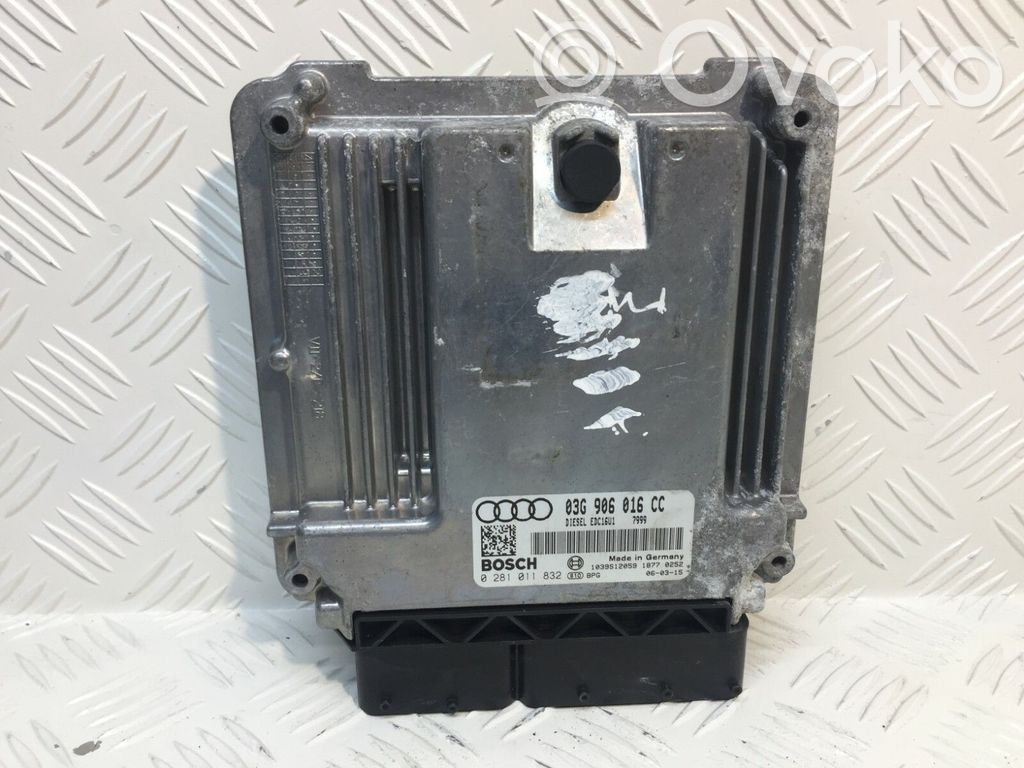 Audi A3 S3 8P Engine control unit/module 