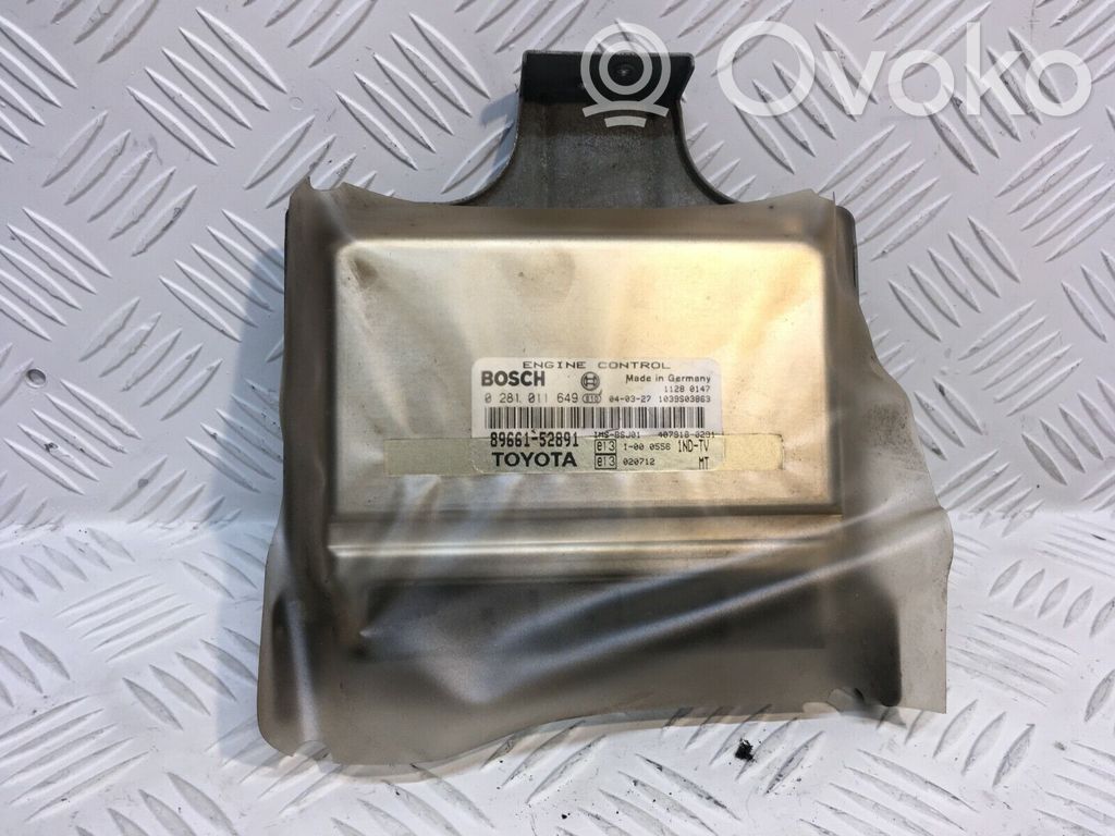 Toyota Yaris Engine control unit/module 