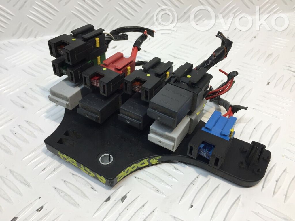 Módulo de fusible   13222872
