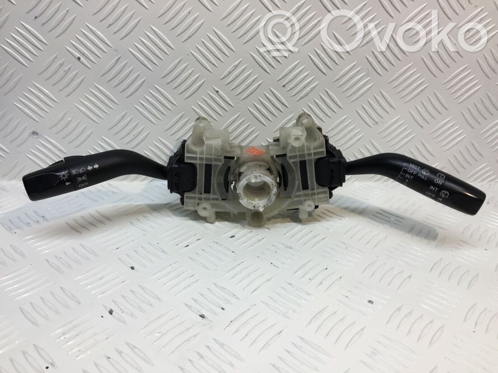Mazda Premacy Wiper turn signal indicator stalk/switch 
