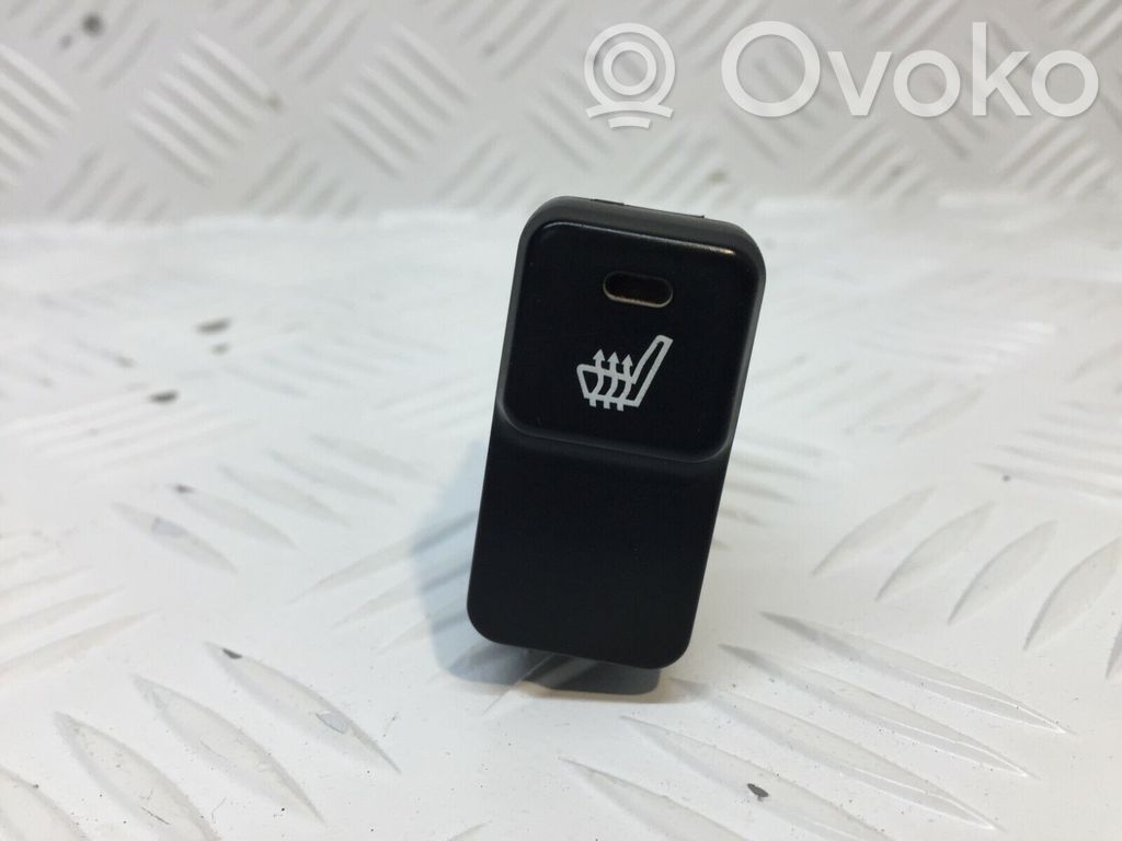 Seat heating switch   2D10