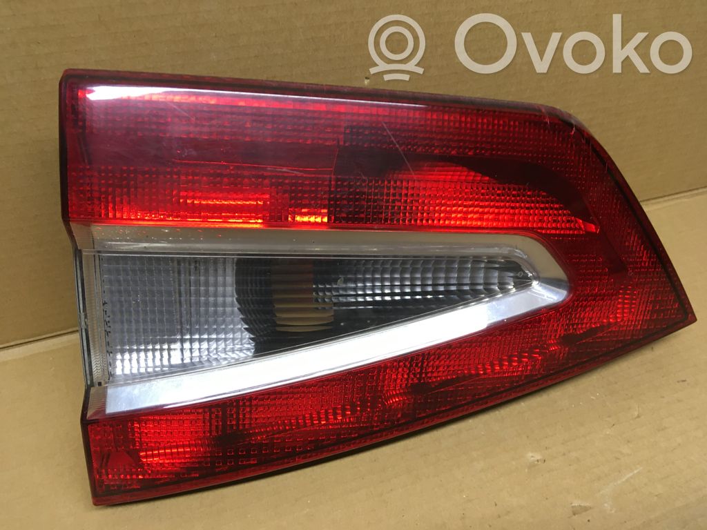 Ford Galaxy Luz trasera/de freno 
