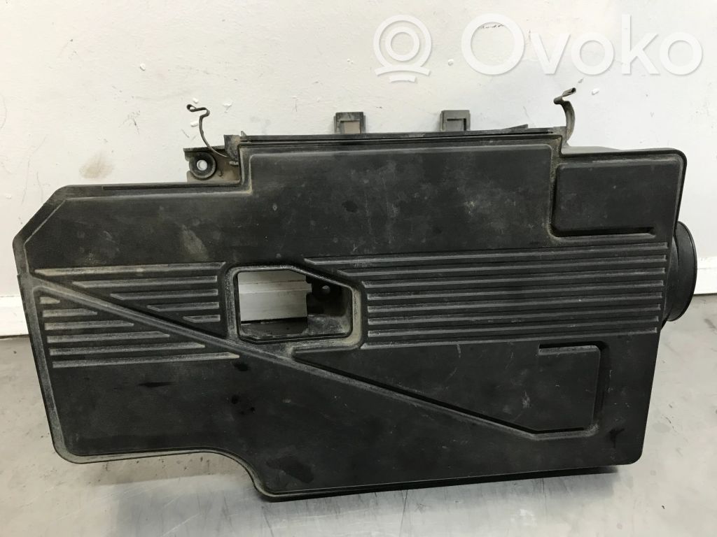 Suzuki SX4 Boîtier de filtre à air 