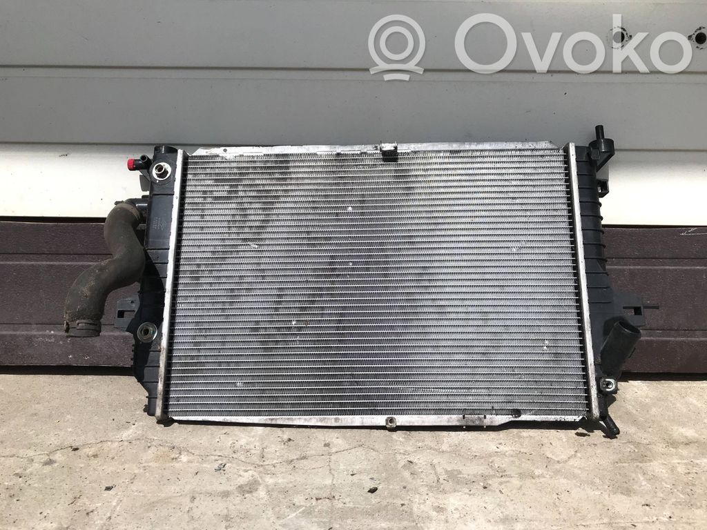 Opel Astra H Aušinimo skysčio radiatorius 