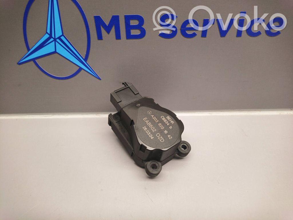 Mercedes-Benz C W203 Silniczek nagrzewnicy 