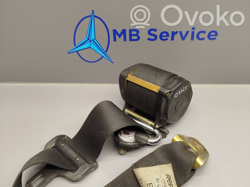 Mercedes-Benz E W124 Cinturón trasero 