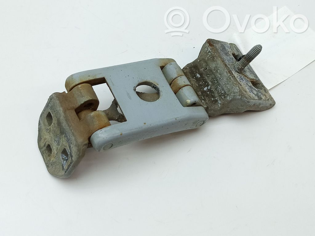 Renault Master III Rear door lower hinge 
